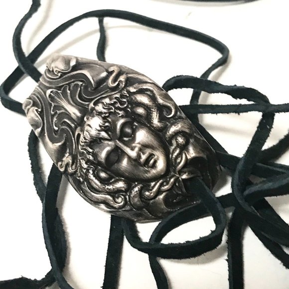 Black and Silver Gothic Bracelet with Ornate Centerpiece - Picture 2 of 9